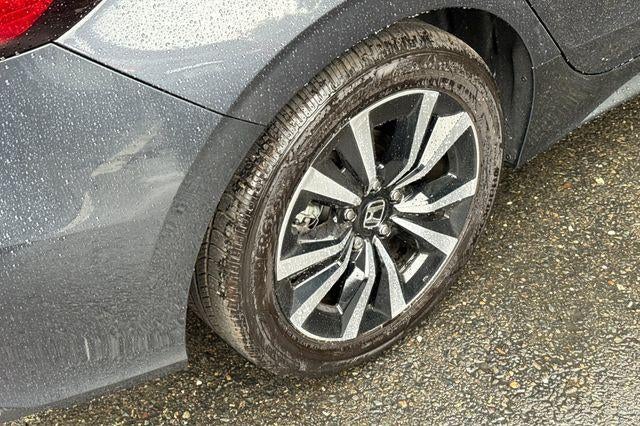 2024 Honda Civic Hatchback EX-L