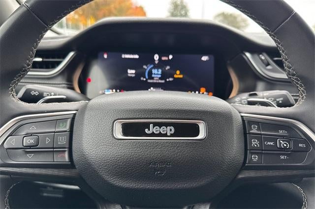 2023 Jeep Grand Cherokee L Laredo