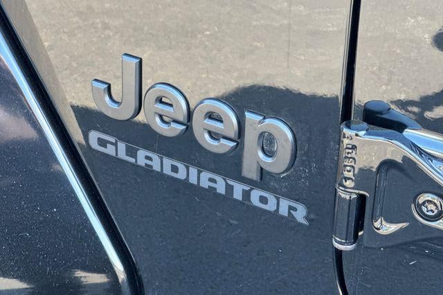 2022 Jeep Gladiator Sport S
