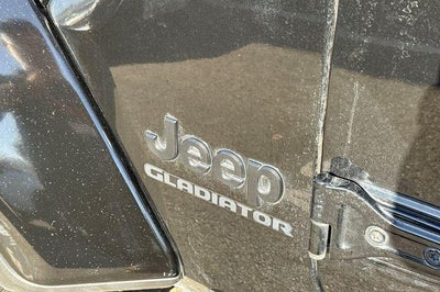 2022 Jeep Gladiator Sport S