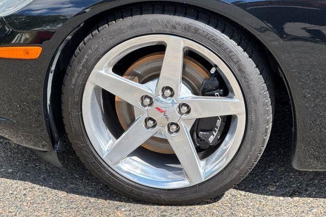 2005 Chevrolet Corvette Base