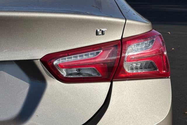 2024 Chevrolet Malibu 2LT