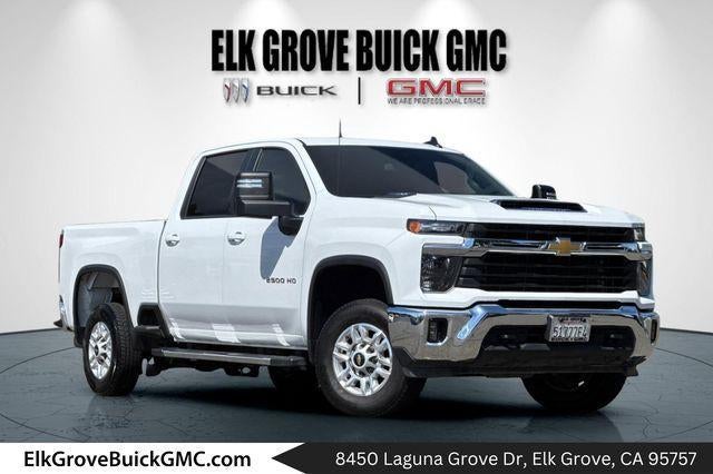 2025 Chevrolet Silverado HD LT 4WD Crew Cab Standard Box's photo
