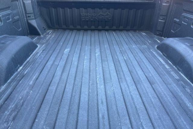 2022 Chevrolet Silverado 3500 HD High Country