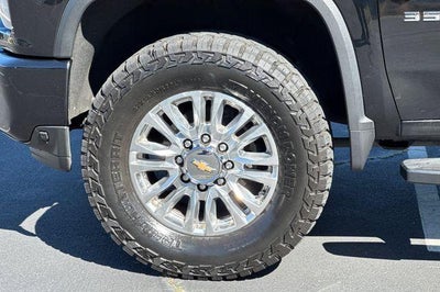 2022 Chevrolet Silverado 3500 HD High Country