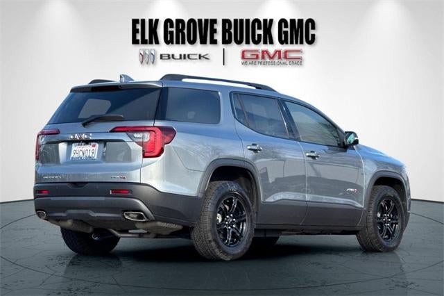2023 GMC Acadia AT4