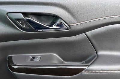 2020 GMC Acadia AT4