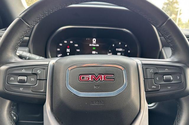 2024 GMC Yukon XL SLT