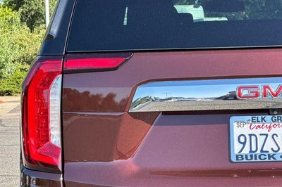 2023 GMC Yukon SLT