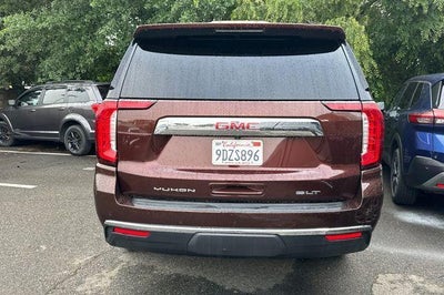 2023 GMC Yukon SLT