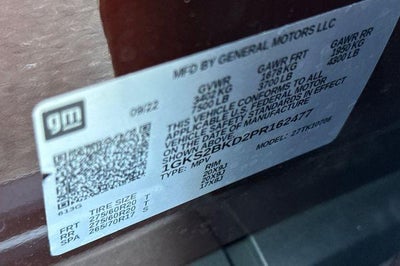 2023 GMC Yukon SLT