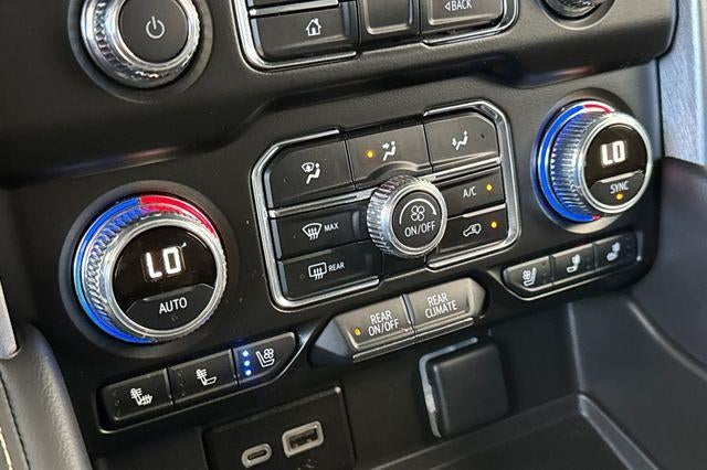 2024 GMC Yukon SLT
