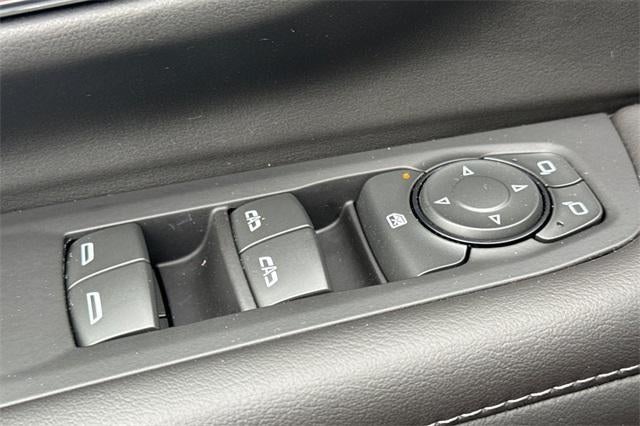 2023 GMC Yukon XL SLE