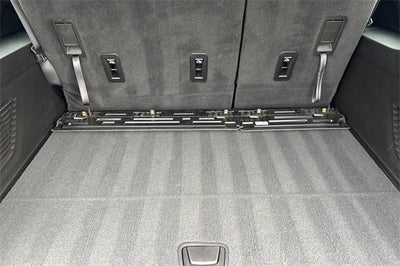 2023 GMC Yukon XL SLE