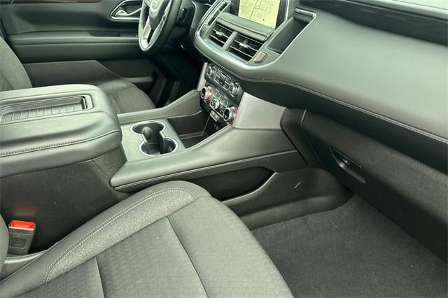 2023 GMC Yukon XL SLE