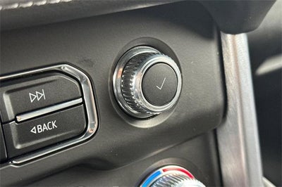 2023 GMC Yukon XL SLE