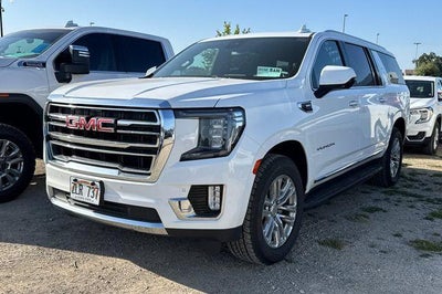 2023 GMC Yukon XL SLT