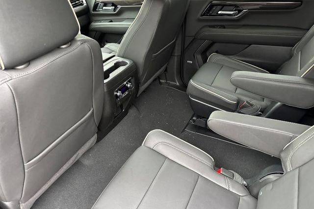 2025 GMC Yukon XL Elevation