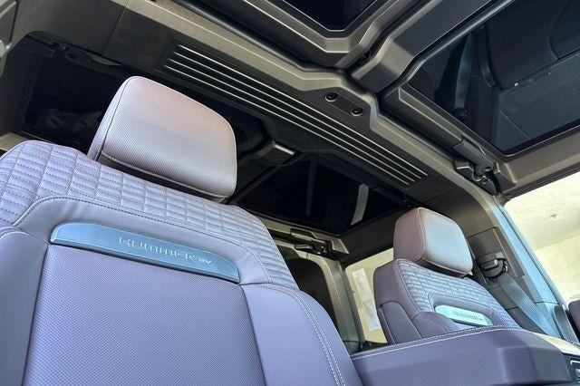 2026 GMC HUMMER EV SUV 2X