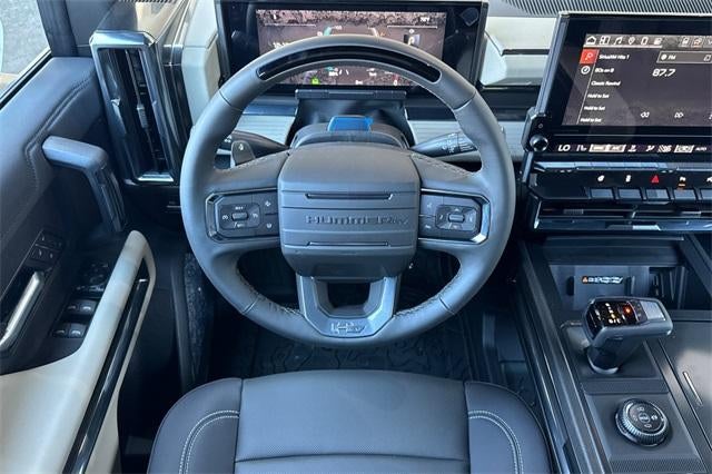 2026 GMC HUMMER EV SUV 2X