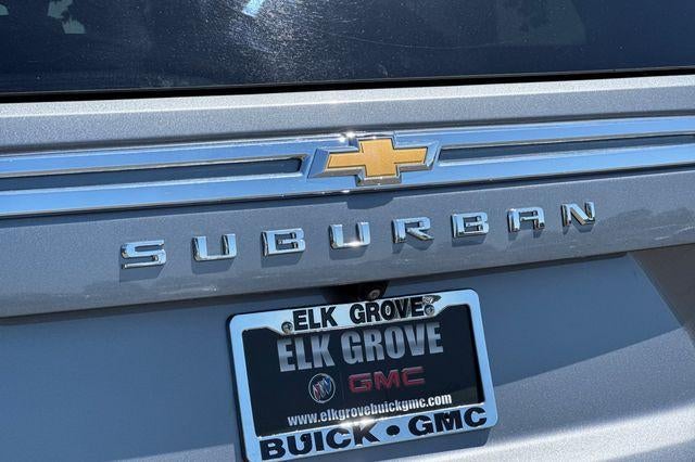 2022 Chevrolet Suburban LT