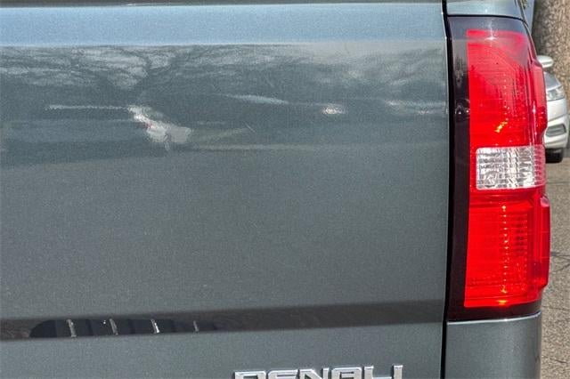 2018 GMC Sierra 2500 HD Denali