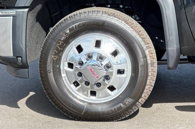 2026 GMC Sierra 3500 HD SLE DRW