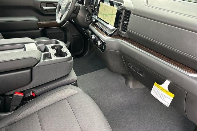 2026 GMC Sierra 3500 HD SLE DRW