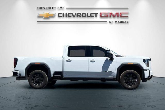 2025 GMC Sierra 2500 HD AT4