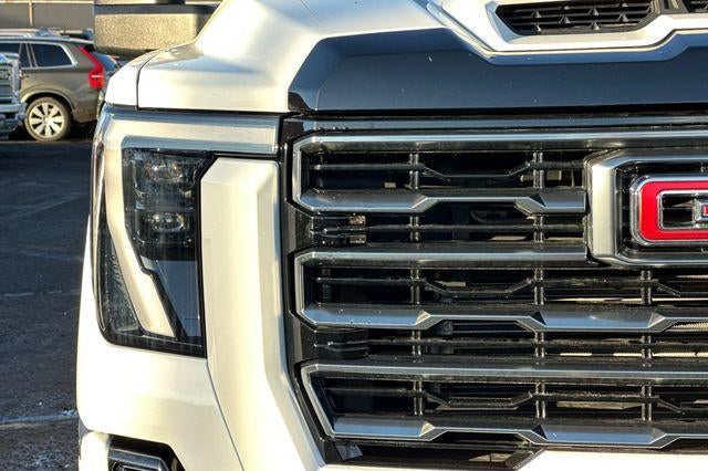 2025 GMC Sierra 2500 HD AT4