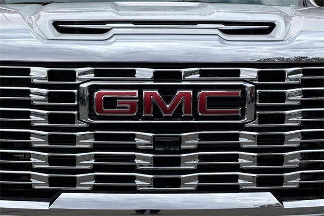 2025 GMC Sierra 3500 HD Denali