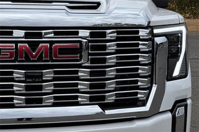 2025 GMC Sierra 3500 HD Denali