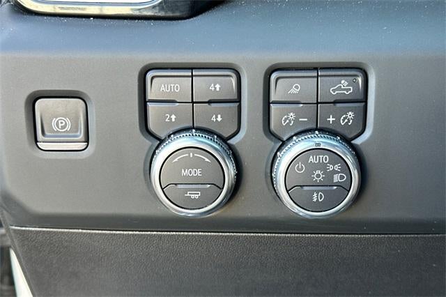 2025 GMC Sierra 3500 HD Denali