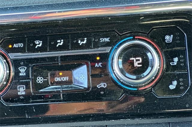 2025 GMC Sierra 3500 HD Denali