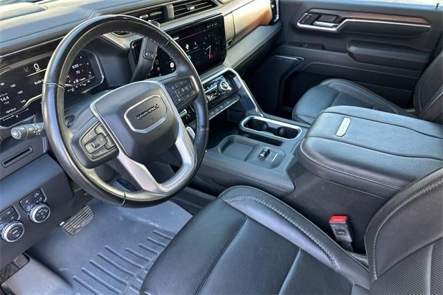 2025 GMC Sierra 3500 HD Denali