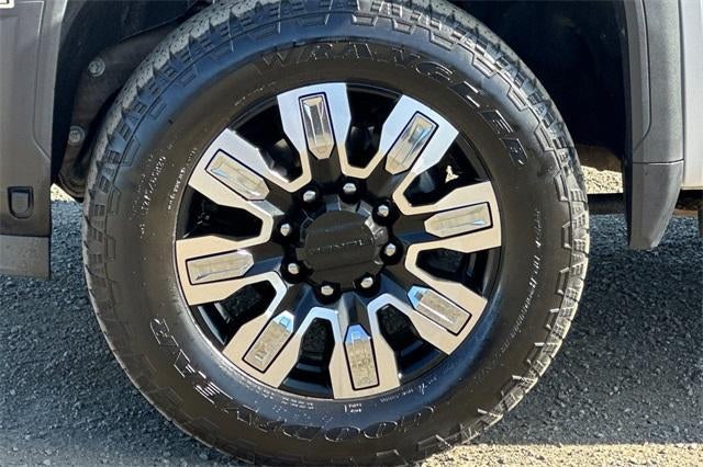 2025 GMC Sierra 3500 HD Denali