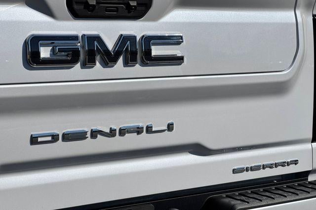 2025 GMC Sierra 2500 HD Denali Ultimate