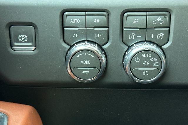 2026 GMC Sierra 3500 HD Denali Ultimate DRW