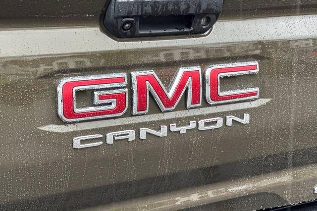 2025 GMC Canyon AT4