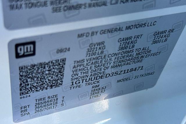 2025 GMC Sierra 1500 SLT