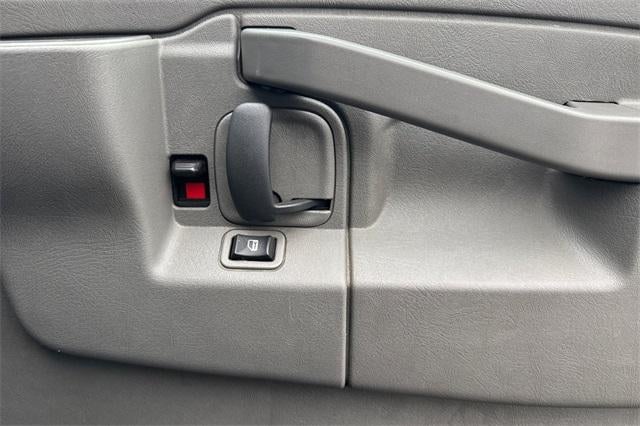 2023 GMC Savana Cargo 2500 Base