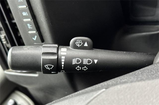 2023 GMC Savana Cargo 2500 Base