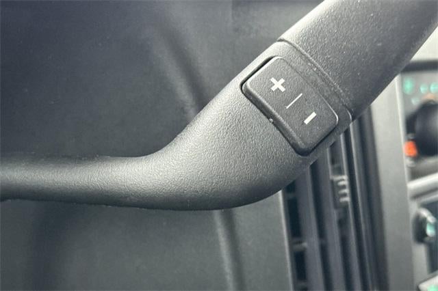 2023 GMC Savana Cargo 2500 Base