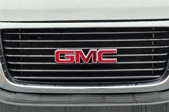 2023 GMC Savana Cargo 2500 Base