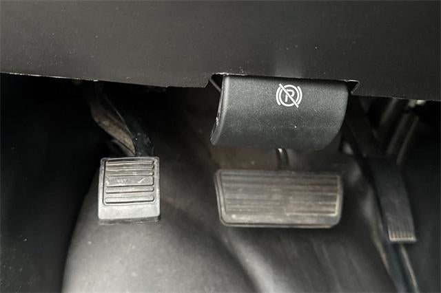 2023 GMC Savana Cargo 2500 Base