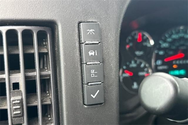 2023 GMC Savana Cargo 2500 Base