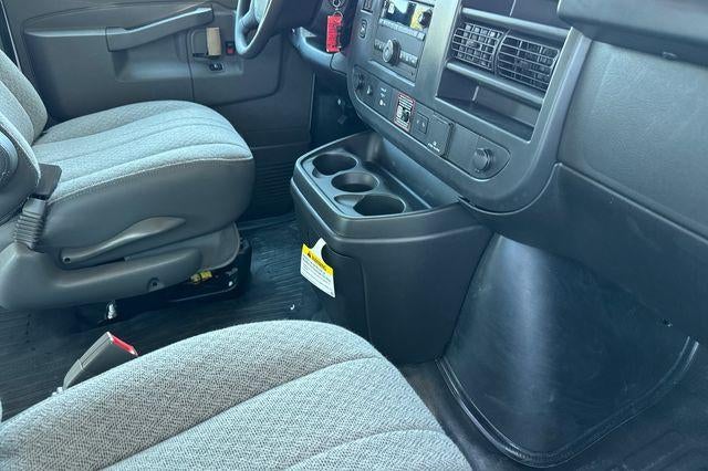 2026 GMC Savana Cargo Base