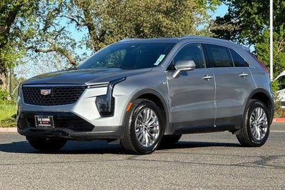2024 Cadillac XT4 Premium Luxury