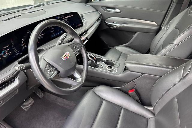 2024 Cadillac XT4 Premium Luxury