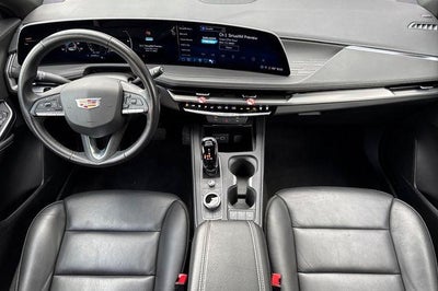 2024 Cadillac XT4 Premium Luxury